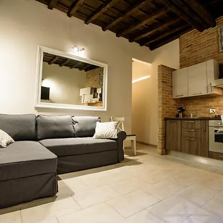 New Navona Elegant Apartment-3
